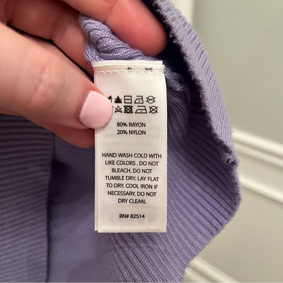 House of Harlow 1960 Lavender Sweater XS/S - Picture 6 of 6